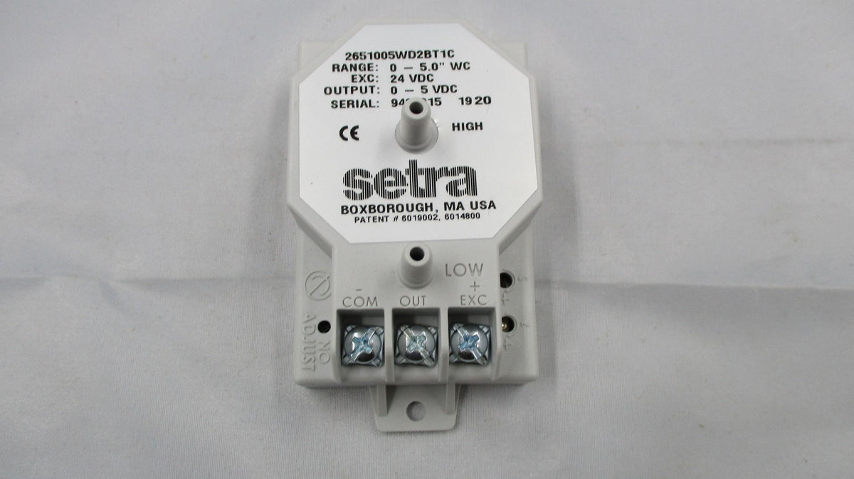 Setra Systems Pressure Transducer, 0-5" WC, 24VDC - 0-5VDC, Terminal Strip, +/-1" FS 2651005WD2BT1C