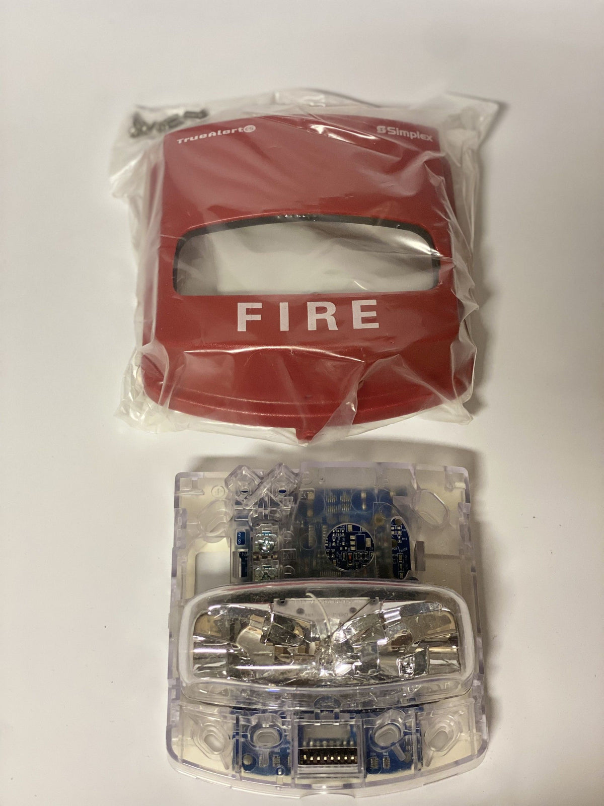 SIMPLEX Vo, Wall Red Fire Wp 49VO-WRFO