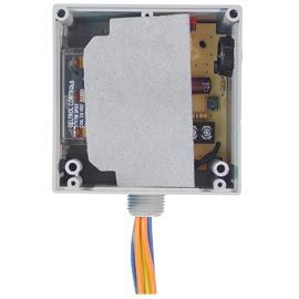 Functional Devices Power Relay, 20 Amp 3Pst-N/O, 24 Vac/Dc Coil, Hi/Lo Voltage Separation, Nema 1 Housing RIBT243P