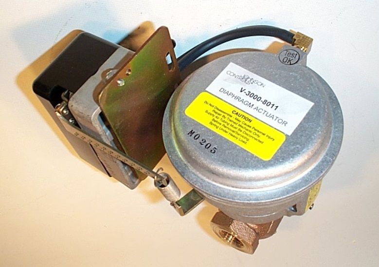 Johnson Controls No1/2 Npt.73 W/P 9-13# VG7241CT+3008EP